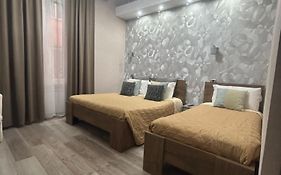 Vanella Rome Domus